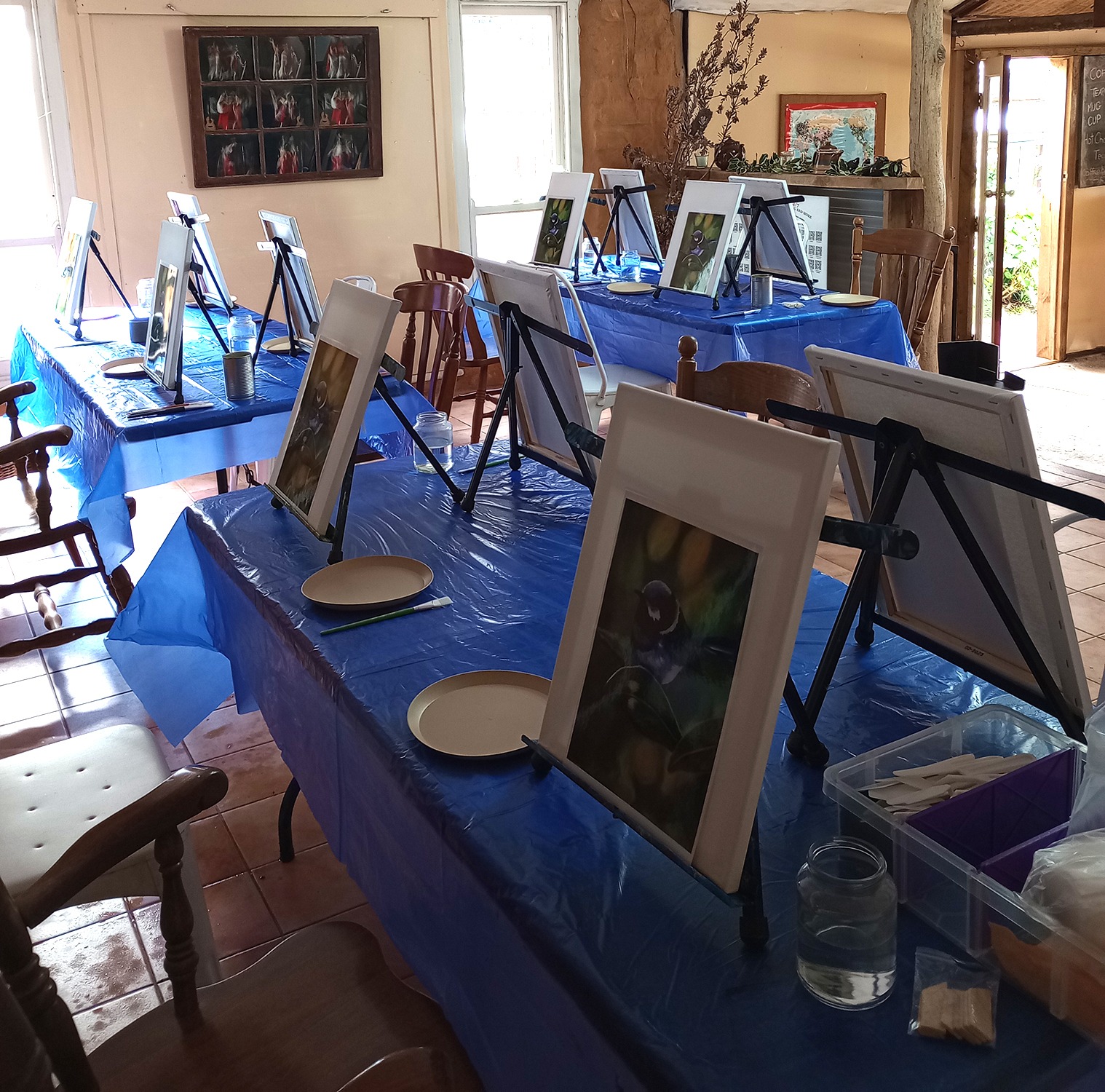  Sip and Paint near McLaren Vale, Sip and paint near Willunga, Sip and paint near Adelaide, Learn how to paint Adelaide, Learn how to paint Adelaide Hills, Things for Singles to do Adelaide, What’s on Adelaide, What too do near Adelaide, What to do near McLaren Vale, What to do when visiting Fleurieu Peninsula, Things to do for singles, Art classes south of Adelaide, What to do near Hahndorf.